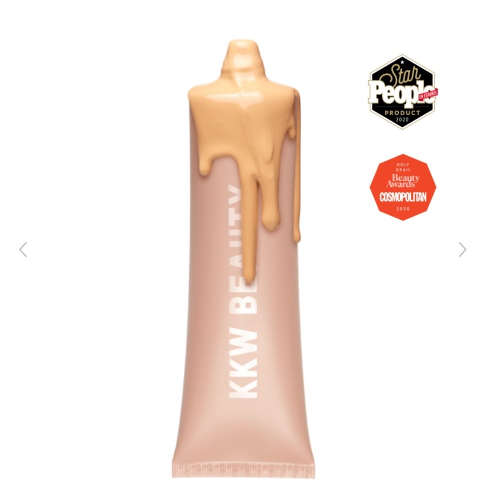 KKW Body foundation
